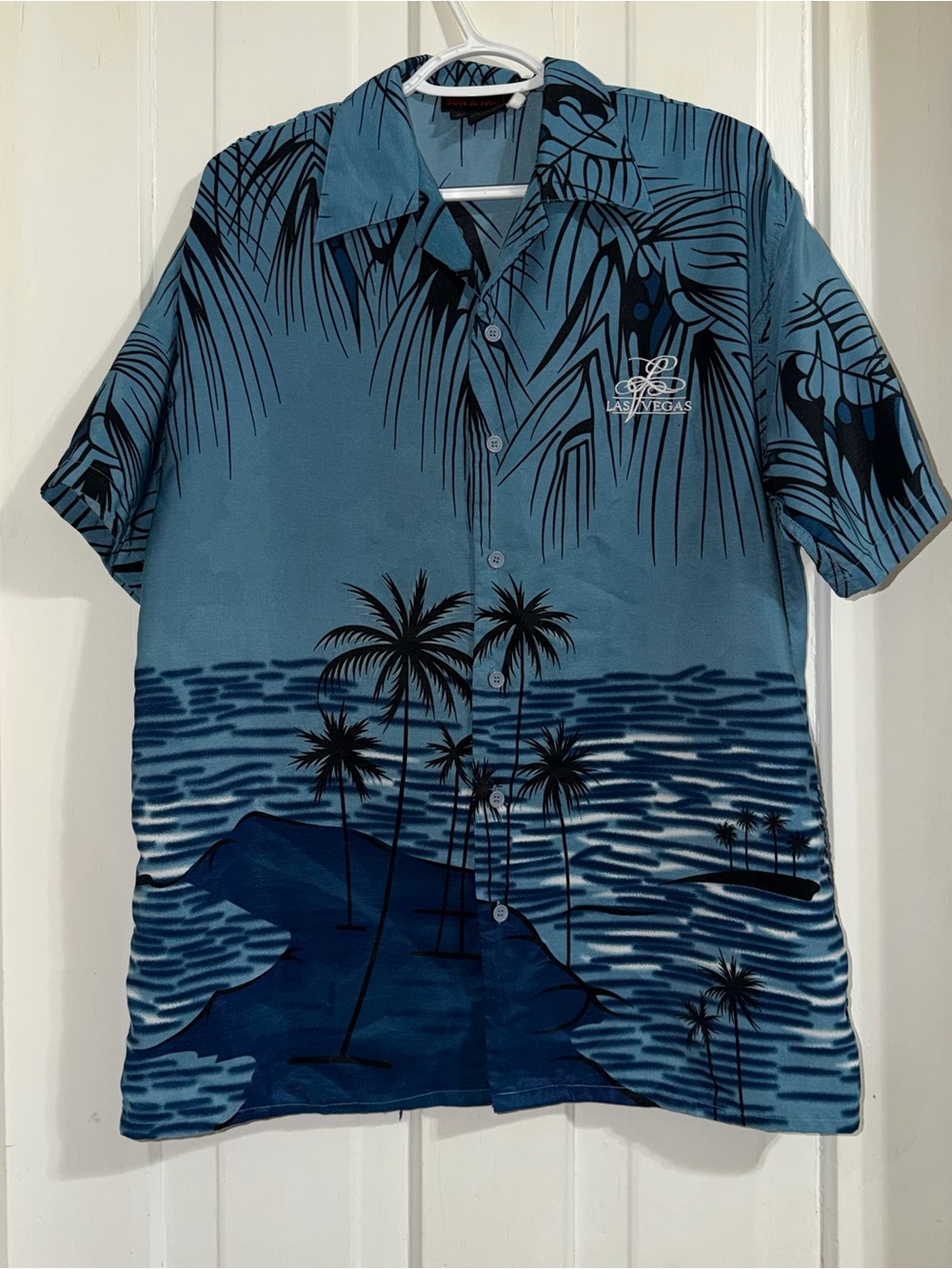 Men's size small Blue Tropical Hawaiian Shirt Las Vegas embroidered light weight